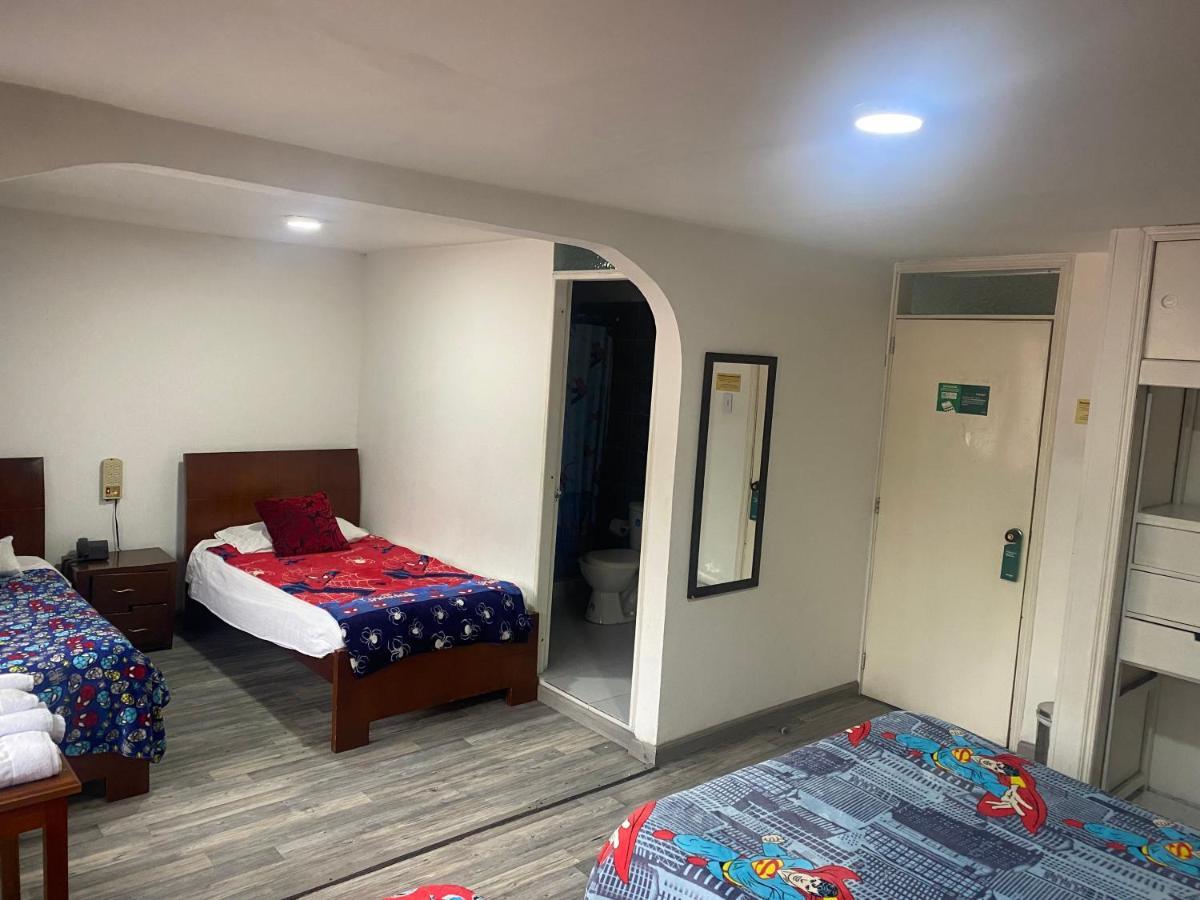 Hotel Comic City Μπογκοτά Εξωτερικό φωτογραφία