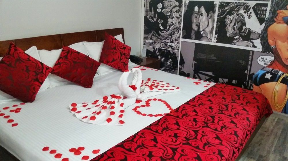 Hotel Comic City Μπογκοτά Εξωτερικό φωτογραφία